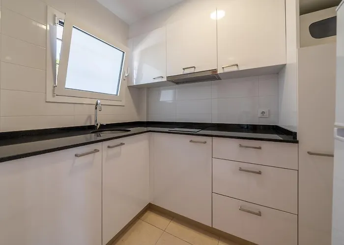 Апартаменти Costamar